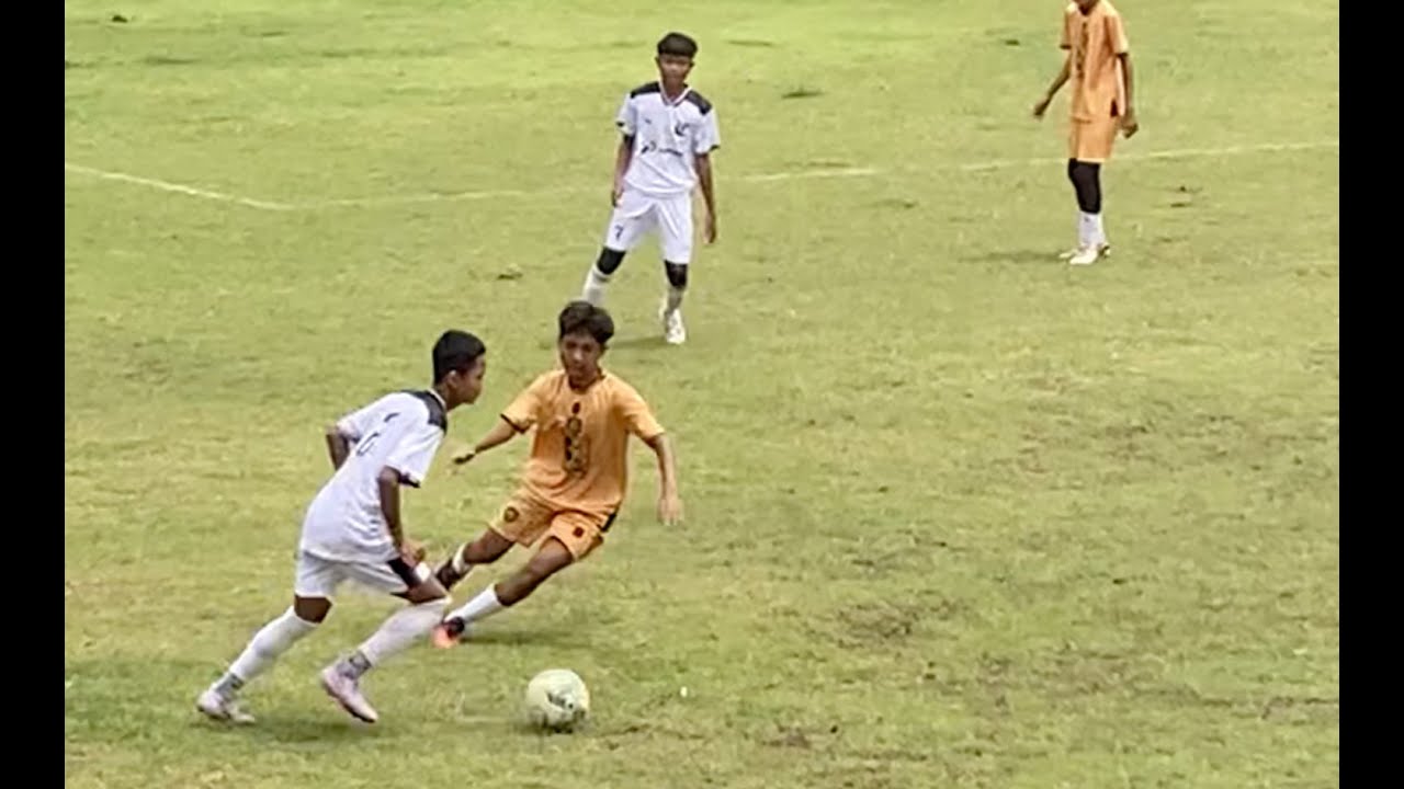 Pegok v BSI, Babak 1