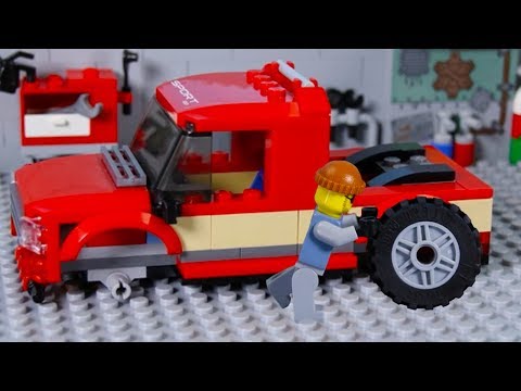 Here's a quick build and review of the Lego City Semi Truck. This is set 3221. I purchased it at ope. 