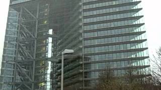 City Tour in One Minute: Dusseldorf, Germany
