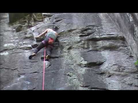 용서폭 그루터기혼(5.12a)  무브풀이