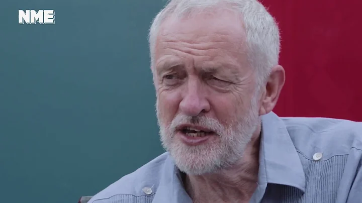 Glastonbury 2017: Jeremy Corbyn on fields of wheat...