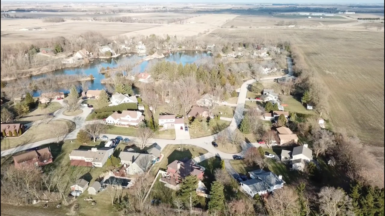 HOUSE FOR SALE 52 Lake Metonga Trail, Grant Park, IL 60940 YouTube