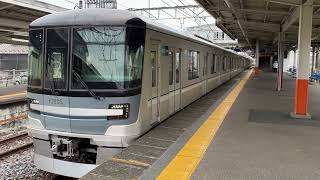 東京メトロ13000系13105F 武里駅発車