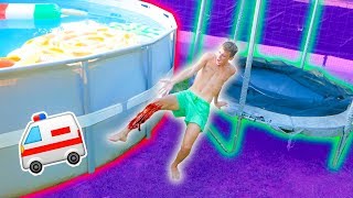 MI SONO ROTTO LA GAMBA SALTANDO DAL TRAMPOLINO IN PISCINA!! *sono andato in ospedale*