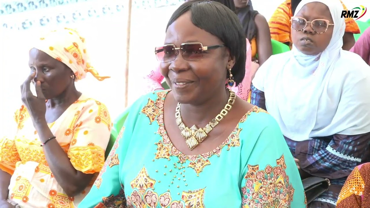 Zig : La Première Dame Absa Faye apporte son soutien aux femmes handicapées en présence du maire