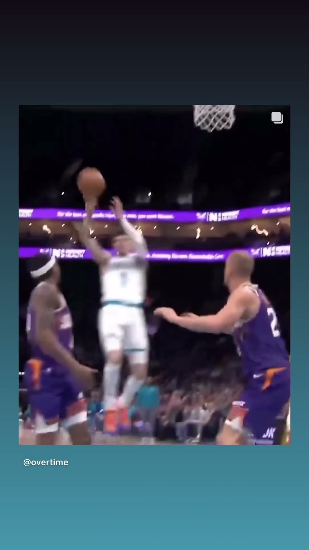 Just wow #hoodnews #lameloball #hornets #NBA #basketball #shortvideo #passing #omg #how #wow #us #i