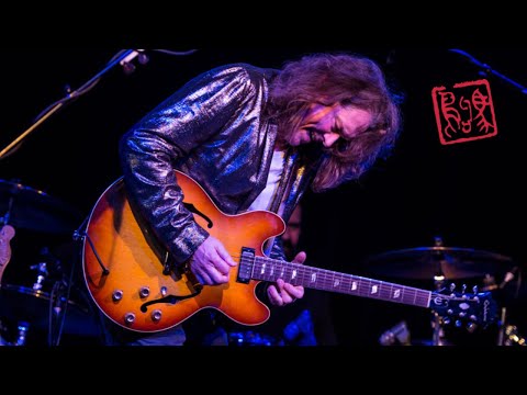 Intermediate Lesson 19: Triads & Diminished Scale