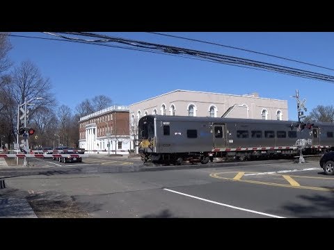 Lirr Garden City Grade Crossings Youtube