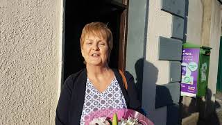 Patricia from killucan post office introducing the #12bongsshow #raydolan #frommullingarinmullingar