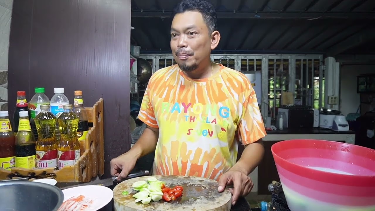 ยำสาหร่ายไข่ดาว รสแซ่บ จัดจ้านอร่อยเลย โหน่งโชว์