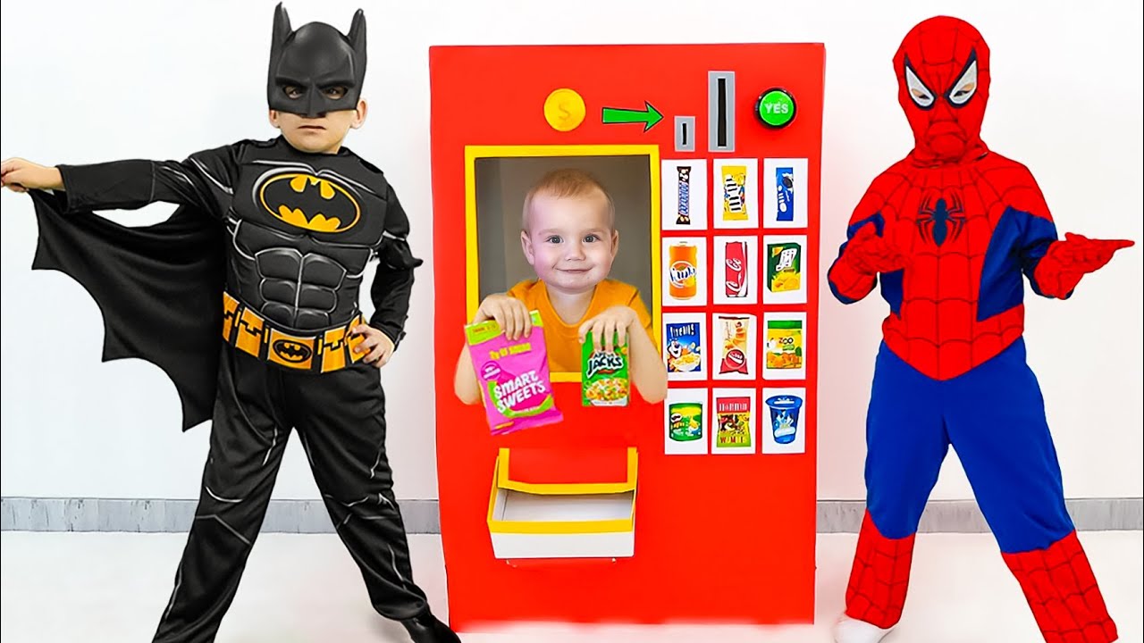 बच्चे और ग्रिशा सुपरहीरो वेंडिंग मशीन बच्चों की खिलौनों की कहानी