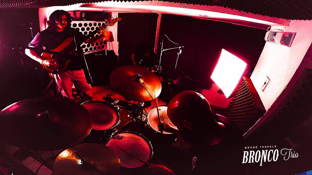 Bronco Trio - Vivento