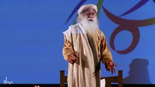 How Do You Get To Know Yourself Fully   Sadhguru answers at Entreprenuers Organization Meet