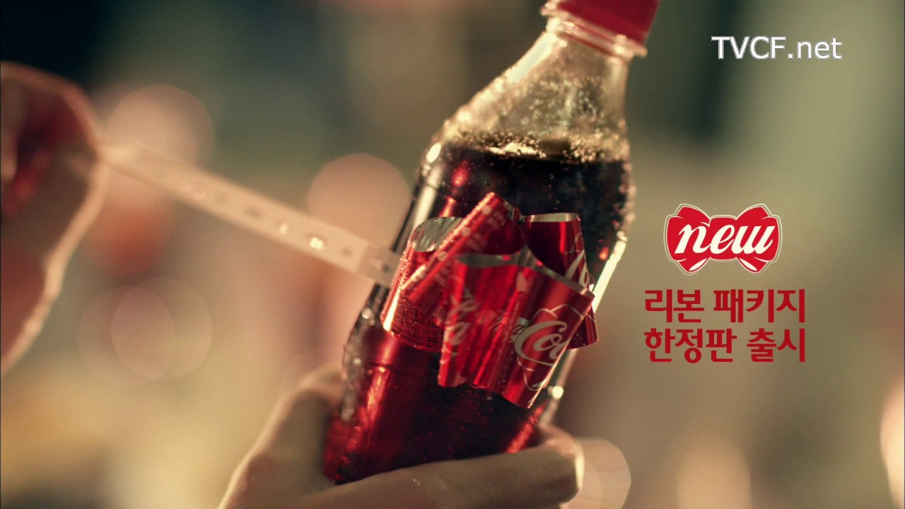パクボゴム Red Velvetのスルギとcm初共演 4年連続コカ コーラ新年モデルに決定