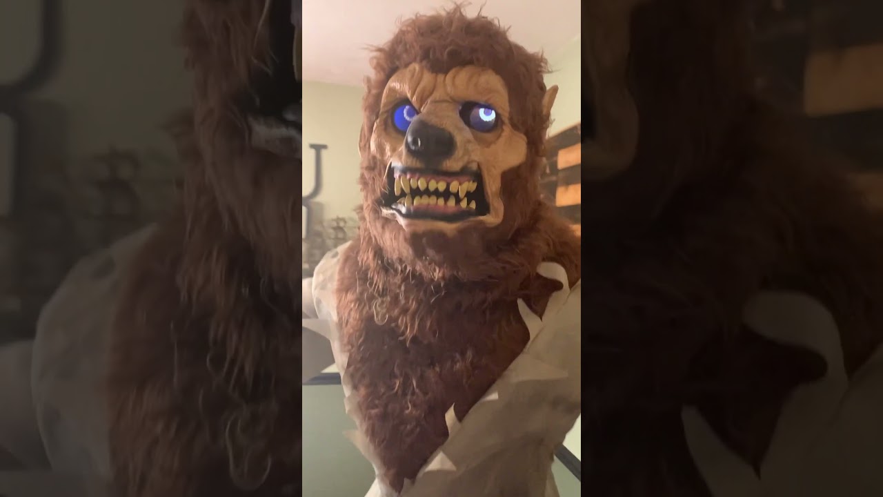 Halloween Costumes 2022 | Snarling Werewolf | DEMO