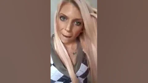 Blond = Dumm wie Stroh