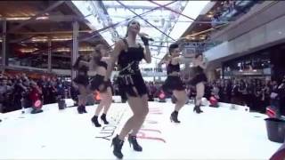 Nicole Scherzinger - Don't Cha live @ Westfield Opening