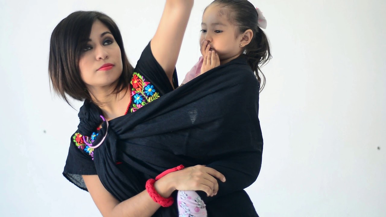 bandolera a la espalda