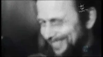 FAMILJEN - Det snurrar i min skalle FAMILJEN - Det snurrar i min skalle