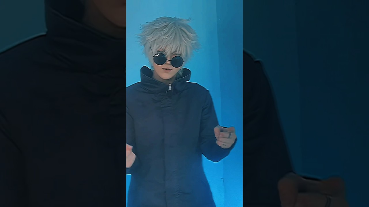 Yall remember the shorts from my video right?🤣 #gojo #gojocosplay #cosplayer #jjk