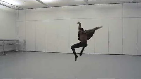 Leonardo Brito - Contemporary dance video
