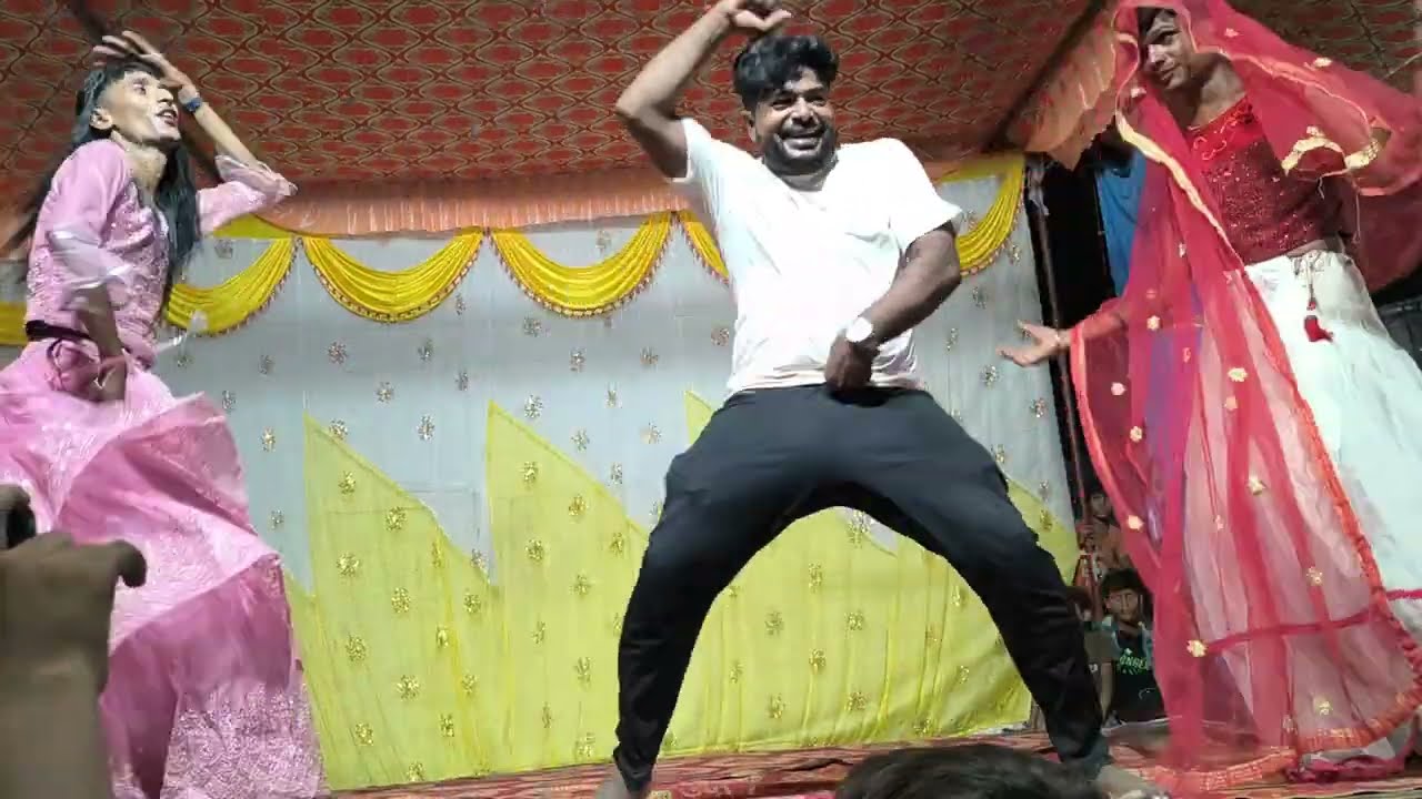 #खेसारी_लाल_यादव के गाने पर बहुत शानदार #डांस #youtube #stageprogram #pankajkgond0.2 @KGPANKAJSHYR