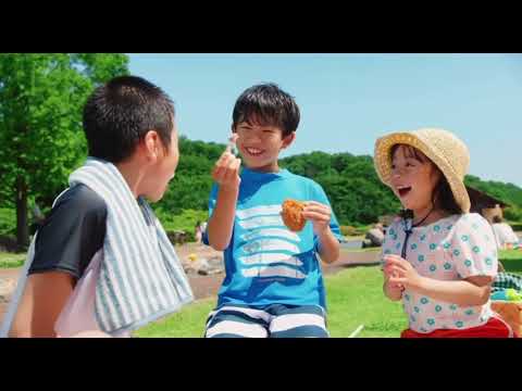 ケンタッキー「夏休みパック」最新CMみんなで水遊び編