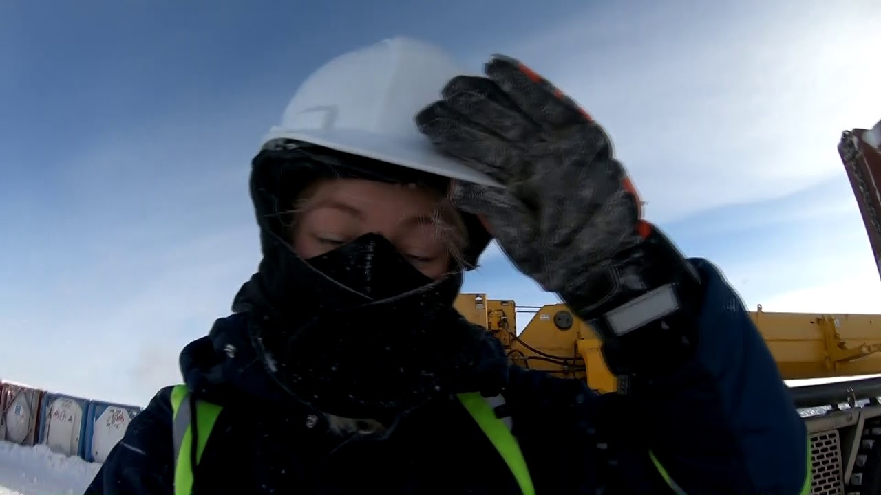 Ice Road 2018 - Rozładunek w kopalni diamentów przy -40°C - Iwona Blecharczyk