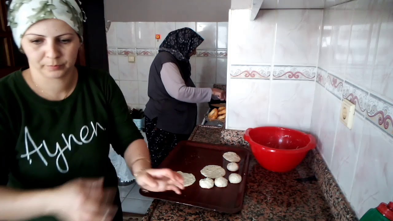 Son kahvaltımız 🤗kaynanamla pişi yaptık 😋babam neler getirmiş🌱🌾