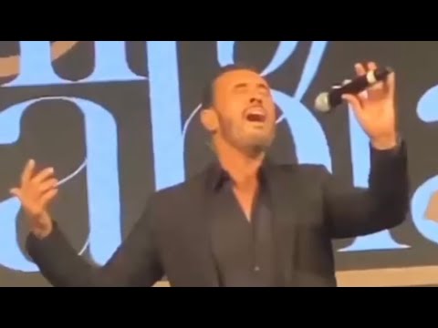 جديد القيصر كاظم الساهر هكذا ختم رائعة عيد العشاق أداء اسطوري حفلة مجلة فوغ العربية دبي ٢٠٢١