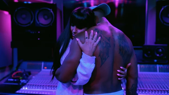 Carmen Reece - Studio (Official Video)