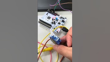 [EC 25-2] LAB (PWM out - RC servo motor)