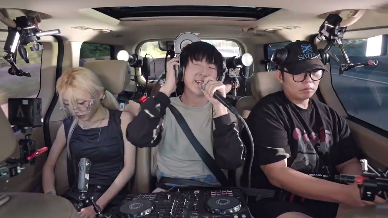 Watch 시온 (Sion) - borocca | Live in the Van Part. 6 on YouTube Watch 시온 (Sion) - borocca | Live in the Van Part. 6 on YouTube