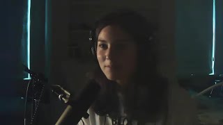 GRACIE ABRAMS CHICAGO BEDROOM SHOW FULL