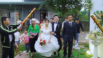 Đám cưới Mường Hòa Bình, các bà già nhảy sập sàn cho thanh niên hít khói