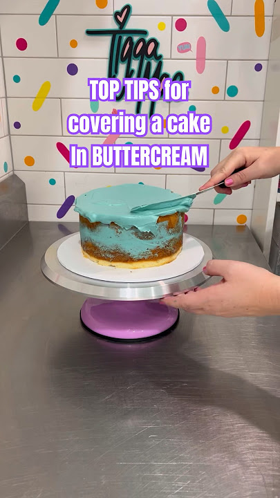 ✨TIGGA’S TOP TIPS✨ for covering a cake in buttercream!