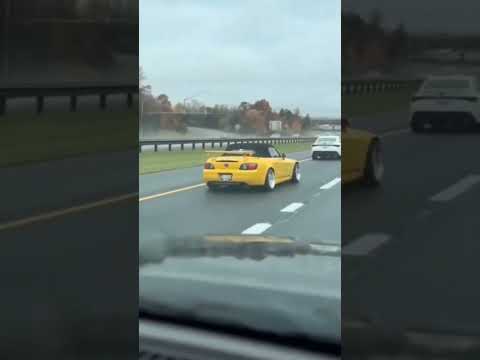 Honda s2000 crashes!