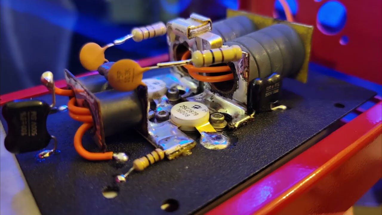 Hellboy amplifier 2x2879 hg