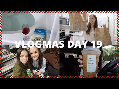 VLOGMAS DAY 19: Trader Joe's run, weekly apartment clean, new coffee order & furniture update
