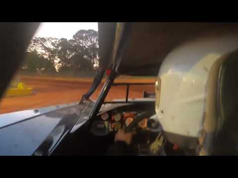 toccoa speedway hot laps in a 2013 bwrc with a 355 chevy homemade race motor please like subscribe