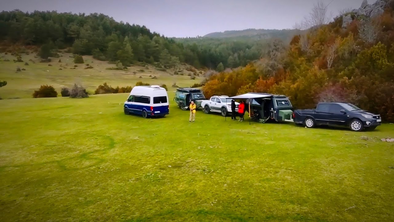 Karagöl Yaylasında Dere Kenarı Kamp