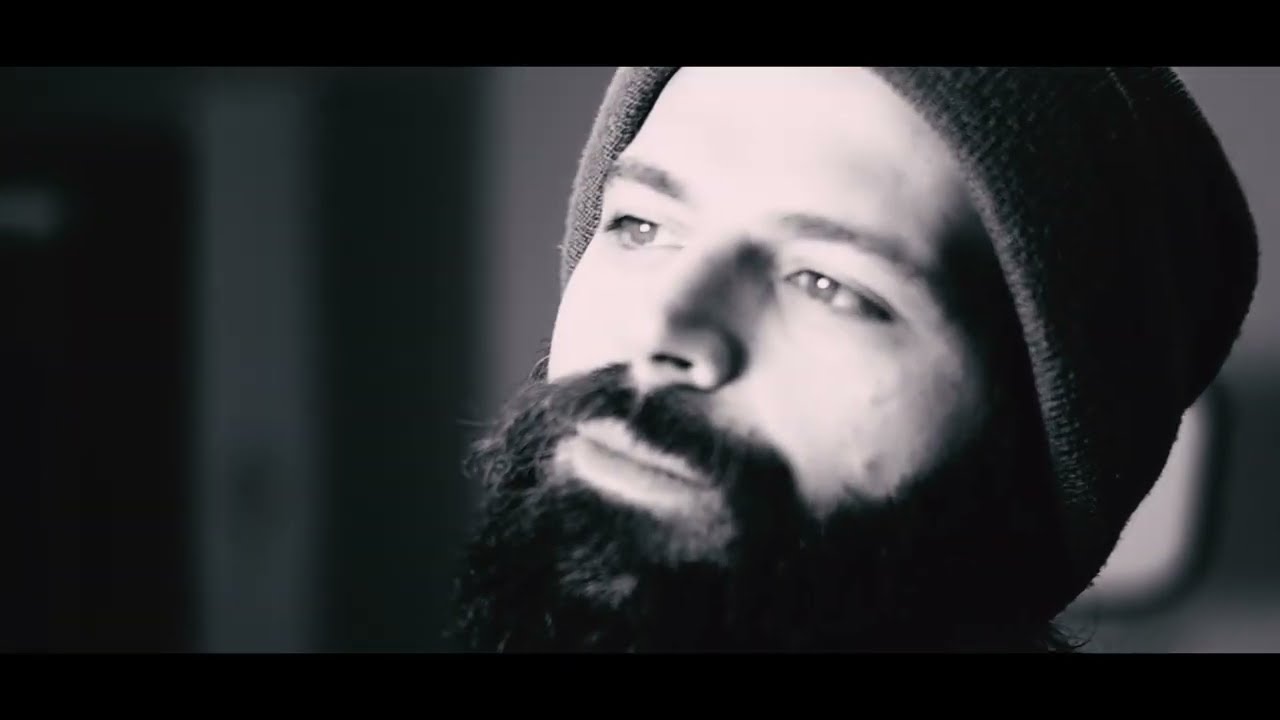 Goodtime Alibi - Too Long (Music Video) auf YouTube ansehen Goodtime Alibi - Too Long (Music Video) auf YouTube ansehen