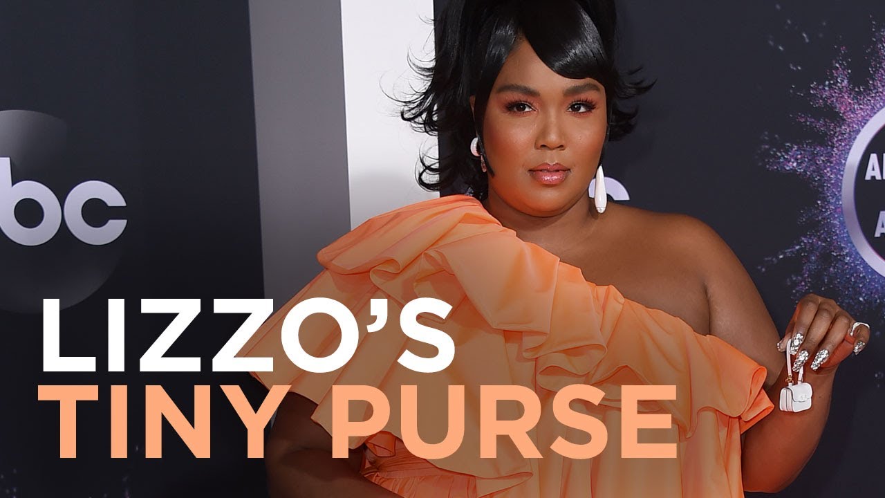 Lizzo's tiny purse on American Music Awards red carpet 