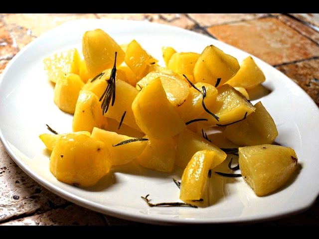 Patate al forno - in 11' nel microonde | Roasted potatoes EasyRecipe -  YouTube