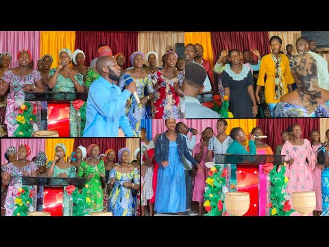 CHOIR VOICE HAMWE NA CHOIR LOUANGE BAKOZE AMATEKA MUMATERANIRO TEGERA HAMWE NUMUKUNGA