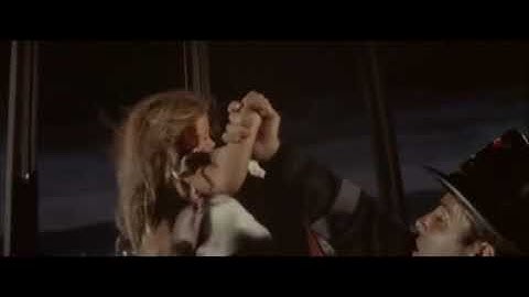 Death of Lisolette in "The towering inferno"