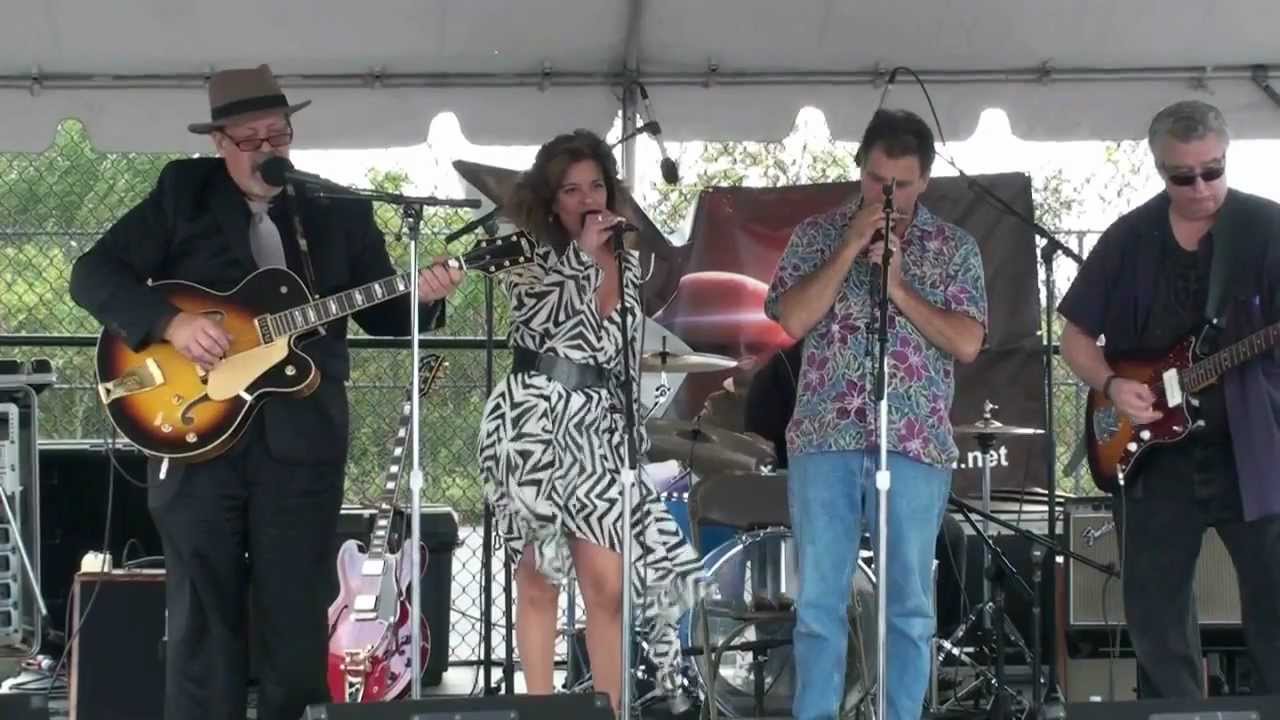 Hesitation Blues - MOTU LIVE 2012 @ Cedar Beach with Dee Chetta & Frank Latorre