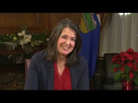 Alberta Premier Danielle Smith looks back on 2022, ahead to 2023