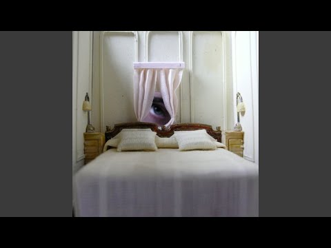 This Old Machine adlı videoyu YouTube'da izle This Old Machine adlı videoyu YouTube'da izle