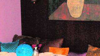 Gypsy Saloon 16 x 9